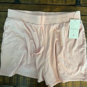 BuffBunny Pump Short
